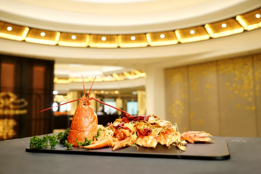 Homard au sel et poivre2