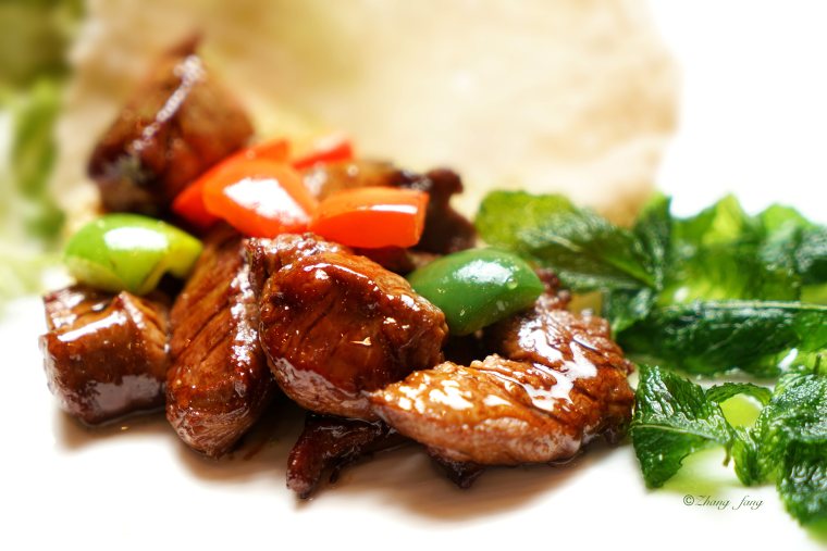 T Filet de boeuf saute au poivre noir S